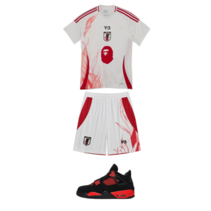 Selección de Japón x A Bathing Ape (BAPE) conjunto