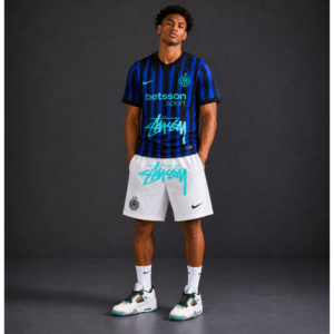 Inter Milán x Stussy conjunto